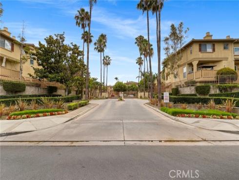343 W Summerfield   Circle, Anaheim, CA