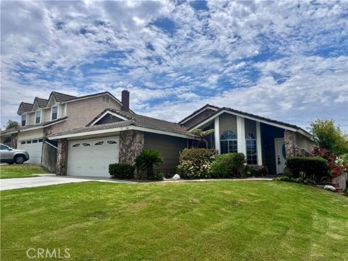 201 S. Brookside Court
