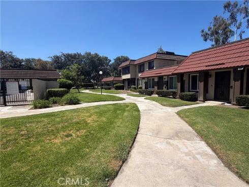 1419 N Greenhaven  , Anaheim, CA