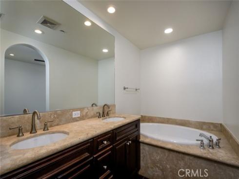 712 S Olive , Anaheim, CA
