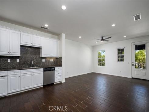 712 S Olive , Anaheim, CA