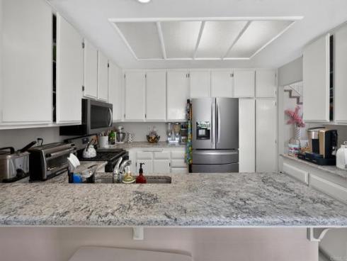 6025 E Hackamore Lane, Anaheim, CA