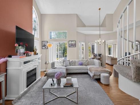 6025 E Hackamore Lane, Anaheim, CA
