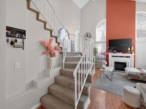 6025 E Hackamore Lane, Anaheim, CA