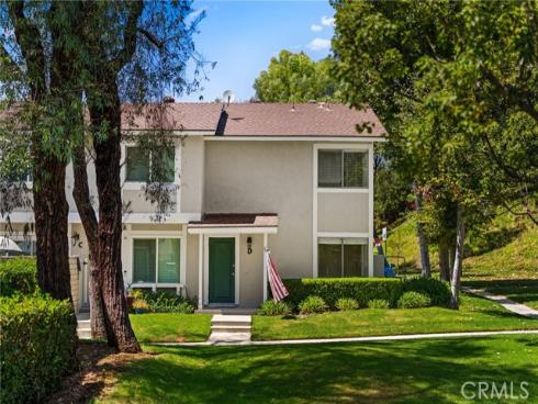 1748 N Willow Woods D Drive, Anaheim, CA