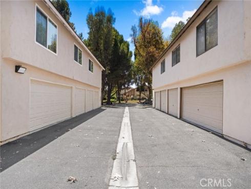 1748 N Willow Woods D Drive, Anaheim, CA