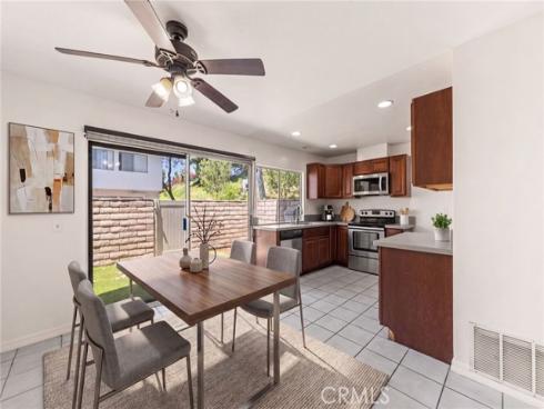 1748 N Willow Woods D Drive, Anaheim, CA