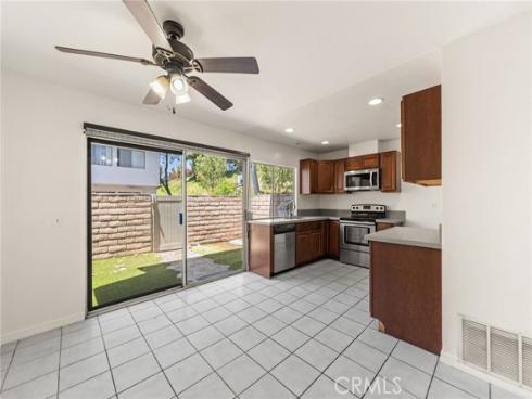 1748 N Willow Woods D Drive, Anaheim, CA