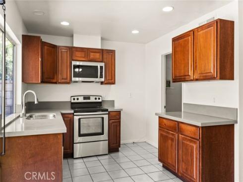 1748 N Willow Woods D Drive, Anaheim, CA