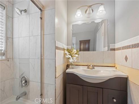 3124 W Graciosa , Anaheim, CA