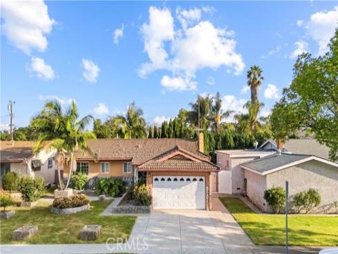 3124 W Graciosa , Anaheim, CA