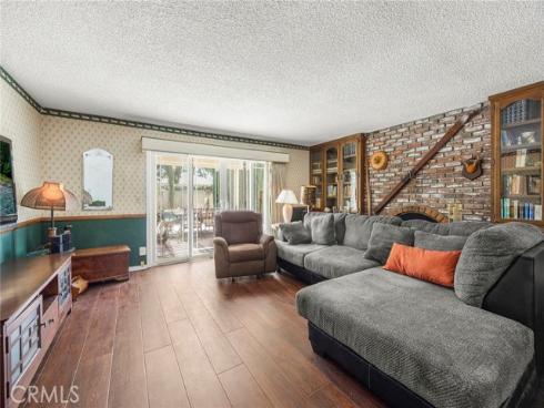 1700 S Carnelian Street, Anaheim, CA