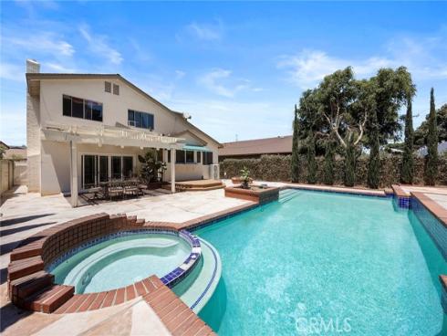 1700 S Carnelian Street, Anaheim, CA