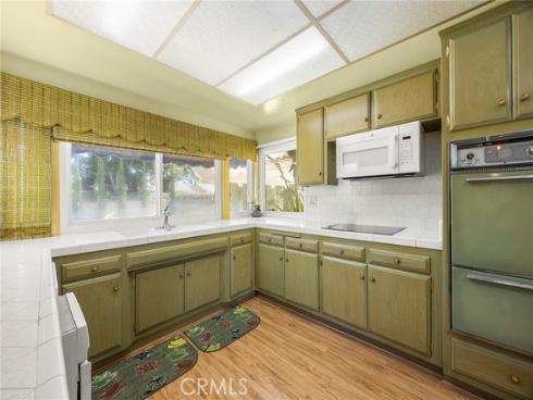 1700 S Carnelian Street, Anaheim, CA