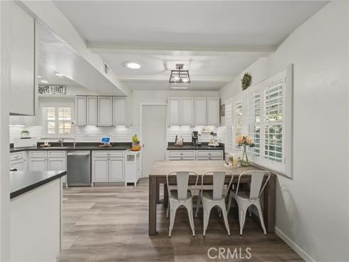 1583 W Cerritos , Anaheim, CA