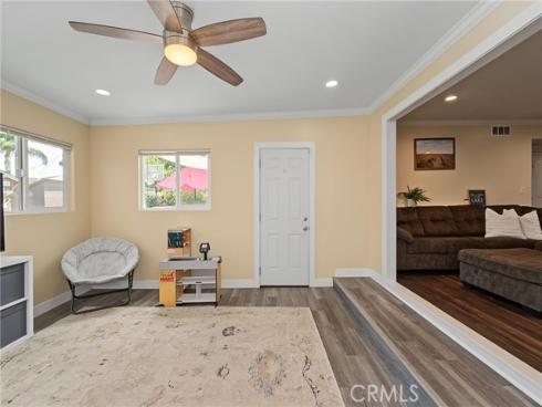 1583 W Cerritos , Anaheim, CA