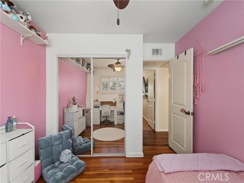 1583 W Cerritos , Anaheim, CA
