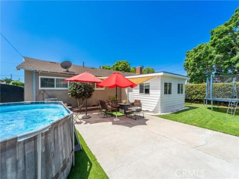 1583 W Cerritos , Anaheim, CA