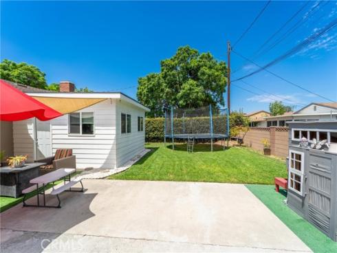 1583 W Cerritos , Anaheim, CA