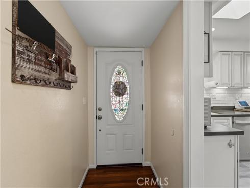 1583 W Cerritos , Anaheim, CA