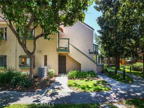 3523 W Greentree A Circle, Anaheim, CA