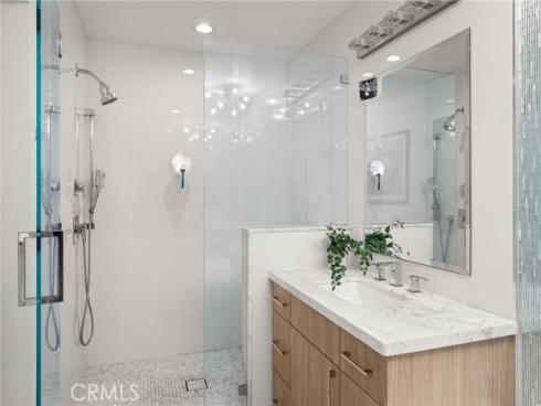 206 N Kennebec  , Anaheim, CA