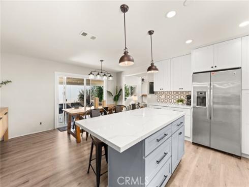 206 N Kennebec  , Anaheim, CA