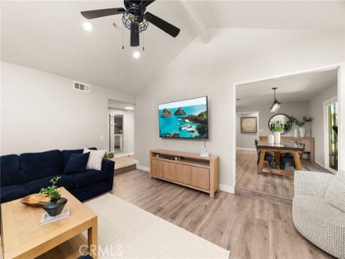 206 N Kennebec  , Anaheim, CA