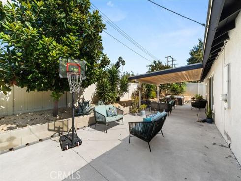 206 N Kennebec  , Anaheim, CA