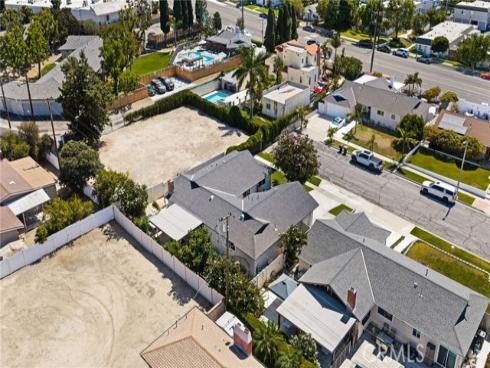 206 N Kennebec  , Anaheim, CA