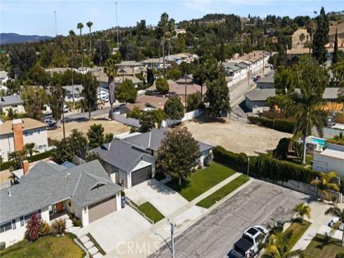 206 N Kennebec  , Anaheim, CA