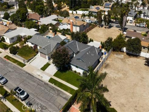 206 N Kennebec  , Anaheim, CA