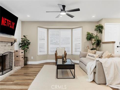 1216 E Clifpark Way, Anaheim, CA