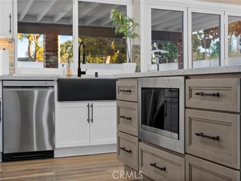 1216 E Clifpark Way, Anaheim, CA