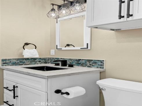 1216 E Clifpark Way, Anaheim, CA