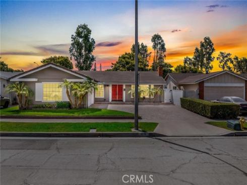 1216 E Clifpark   Way, Anaheim, CA