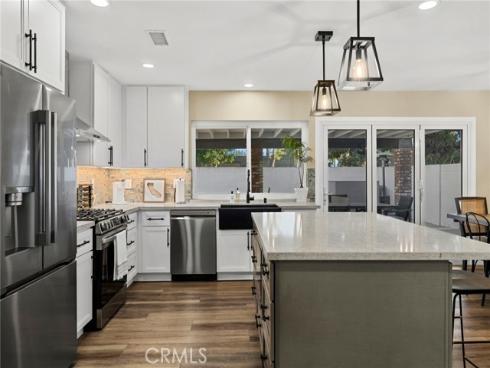 1216 E Clifpark Way, Anaheim, CA