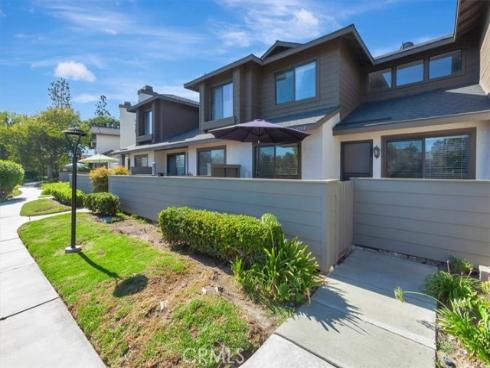 1364 N Schooner  76  Lane, Anaheim, CA