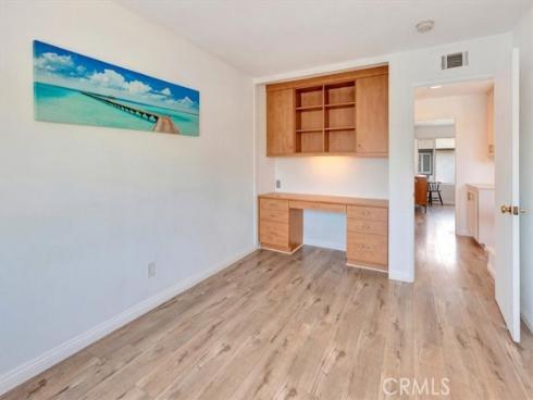 1364 N Schooner  76  Lane, Anaheim, CA