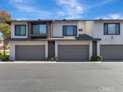 1364 N Schooner  76  Lane, Anaheim, CA