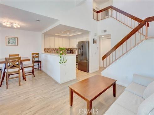 1364 N Schooner  76  Lane, Anaheim, CA