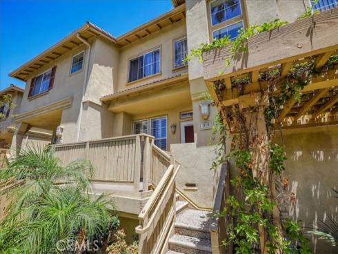 315 W. Summerfield Circle