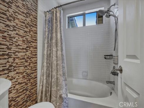 315 W Summerfield   Circle, Anaheim, CA