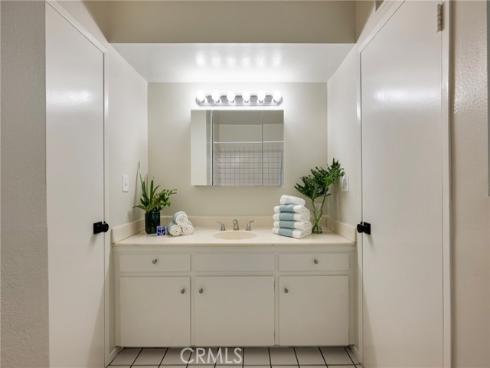 2115 E South Redwood Dr , Anaheim, CA