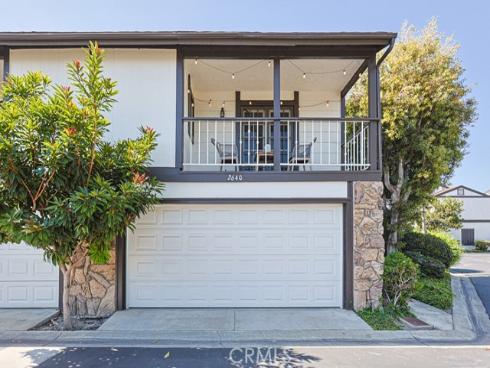 2640 W Meadowview , Anaheim, CA