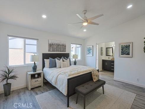 2640 W Meadowview , Anaheim, CA