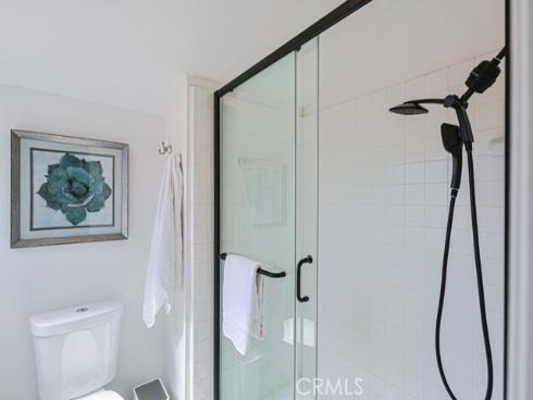2640 W Meadowview , Anaheim, CA