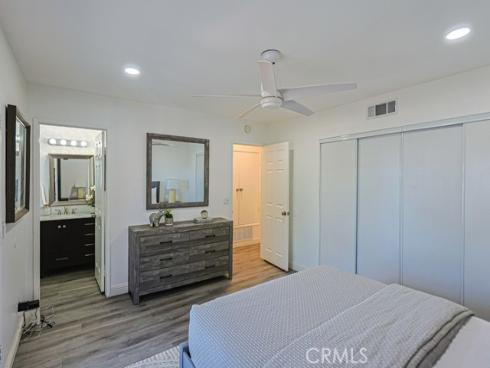 2640 W Meadowview , Anaheim, CA