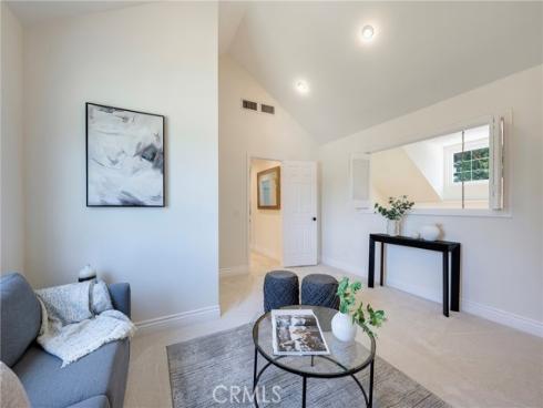 511 S Weymouth Court, Anaheim, CA
