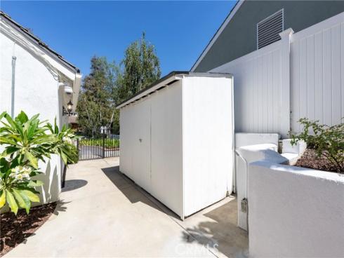511 S Weymouth Court, Anaheim, CA